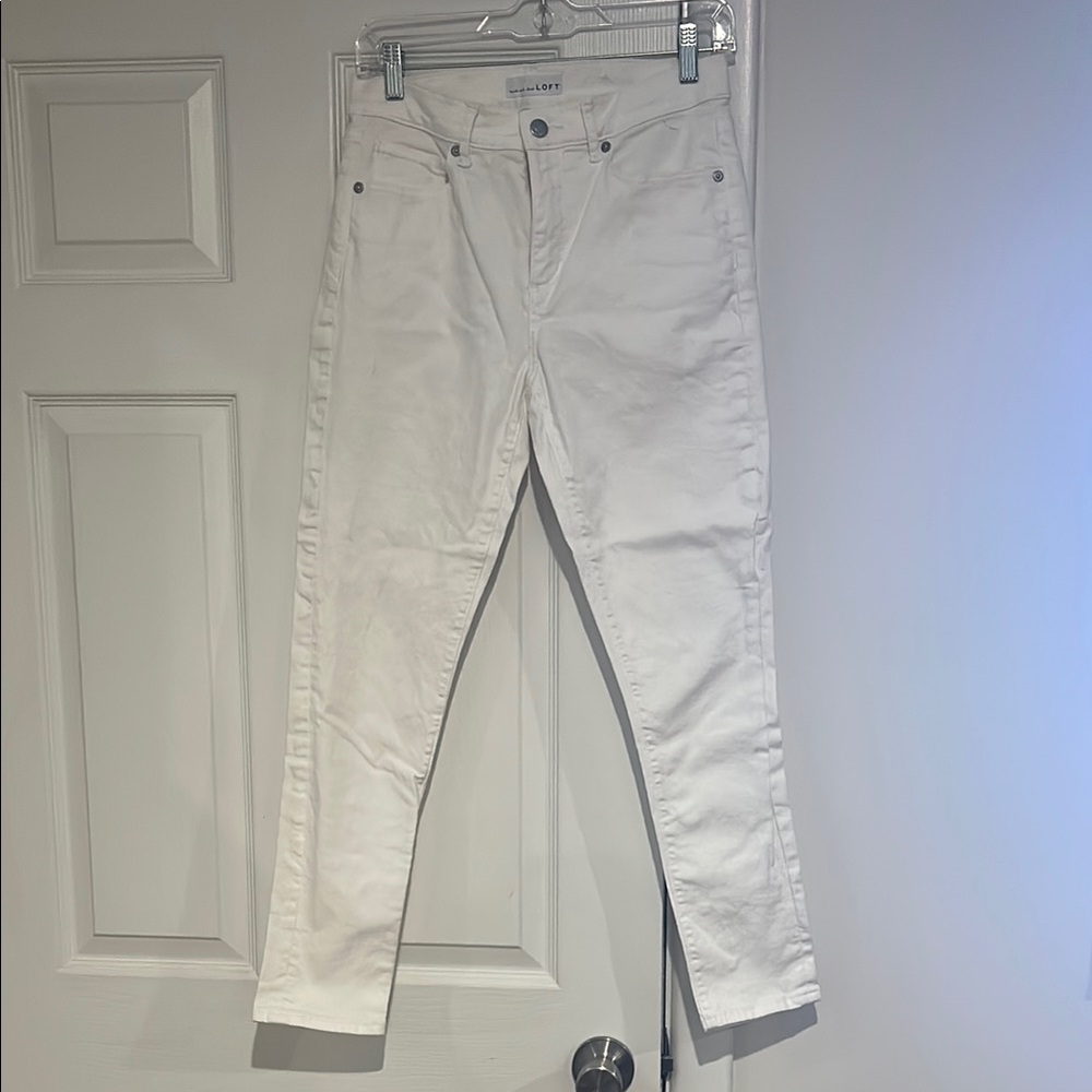 LOFT White Slim Jeans Classic Style